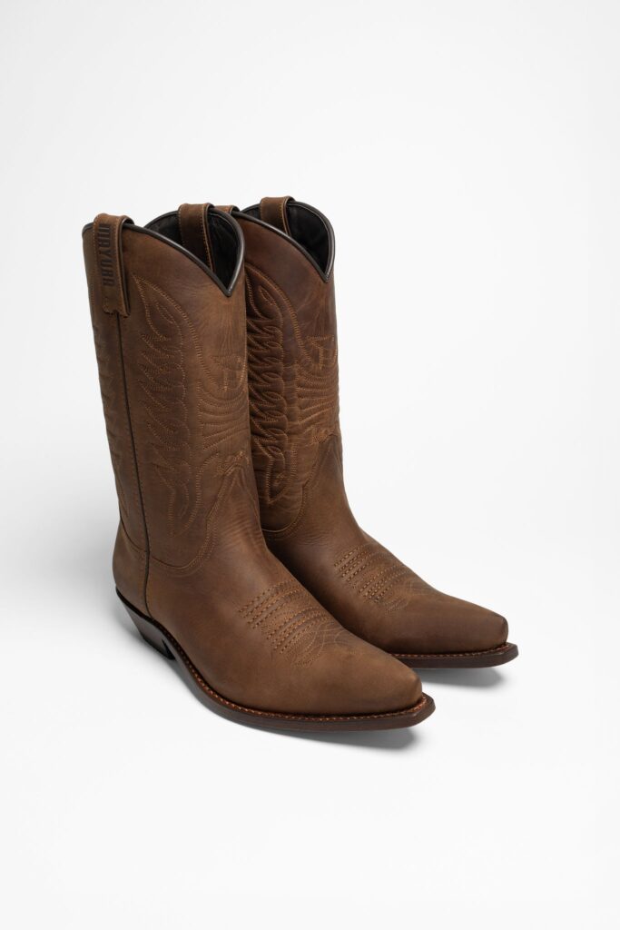 Santiags MB020 : Luxe et Esprit Cowboy!